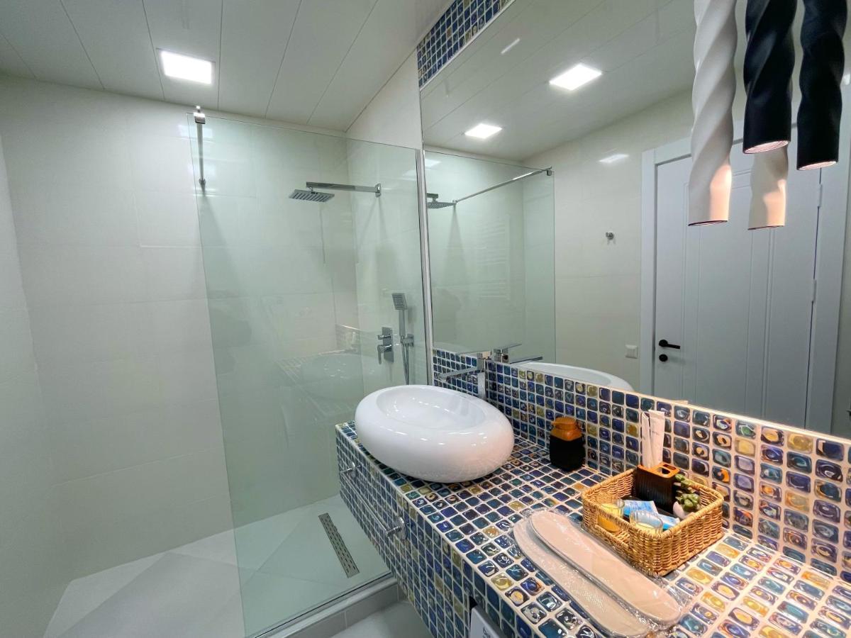 City Heart Luxury Apartment Kutaisi Exteriör bild